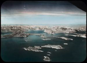 Image of Islands off the Labrador Coast (aerial view)